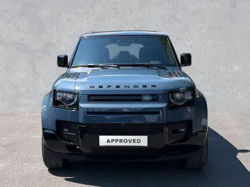 LAND ROVER Defender 110 X-Dynamic SE