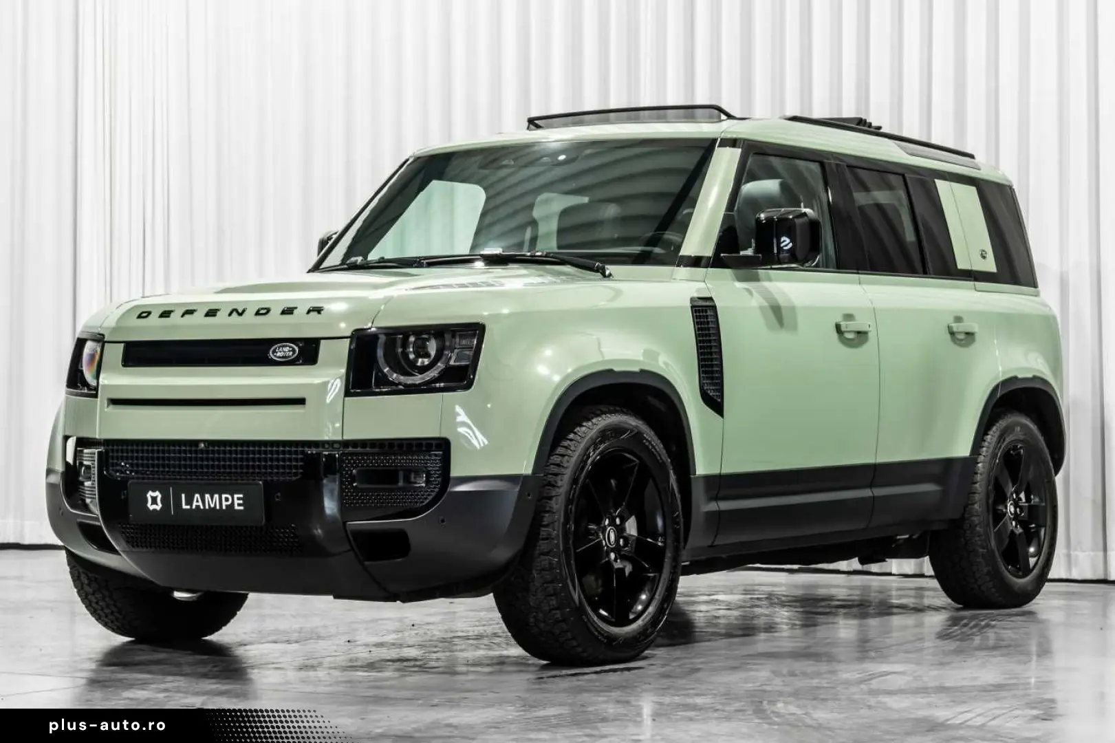 LAND ROVER Defender 110 D300 75th Limited Edition