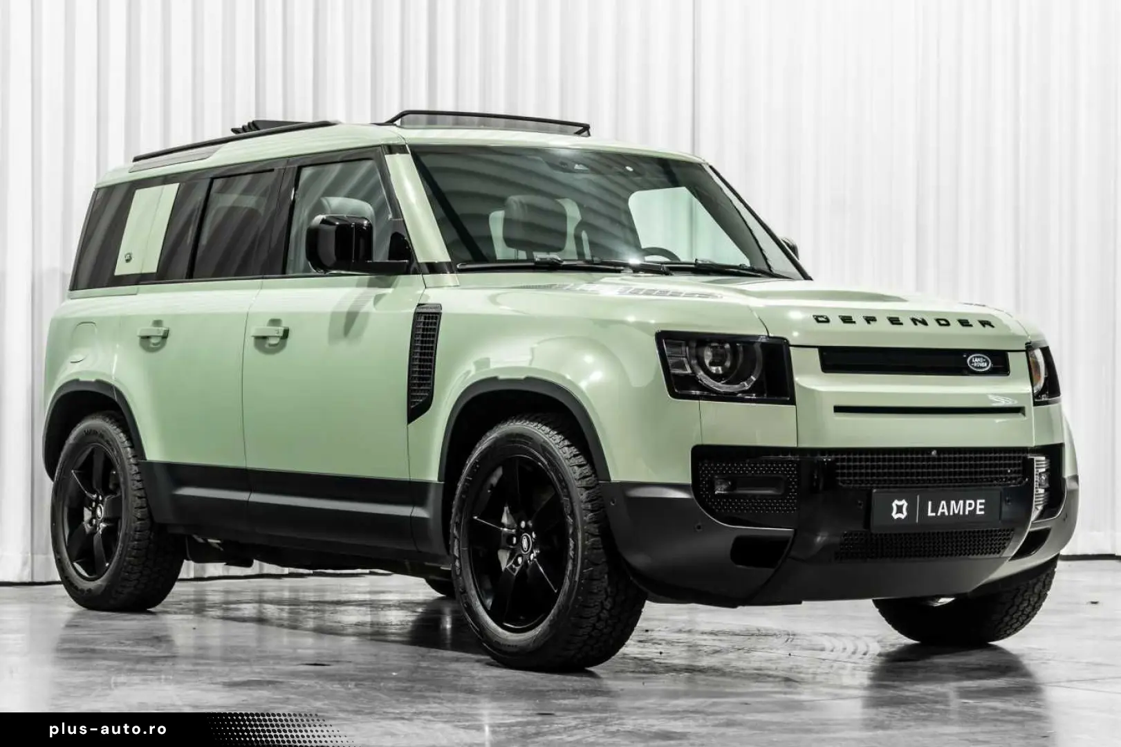 LAND ROVER Defender 110 D300 75th Limited Edition
