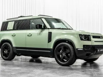 LAND ROVER Defender 110 D300 75th Limited Edition