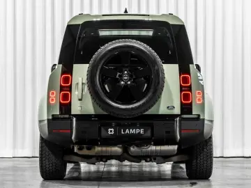 LAND ROVER Defender 110 D300 75th Limited Edition