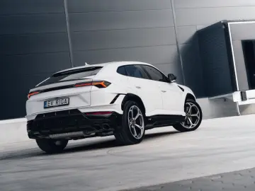 LAMBORGHINI Urus S B&O Pano Night Vision HUD BiCol int