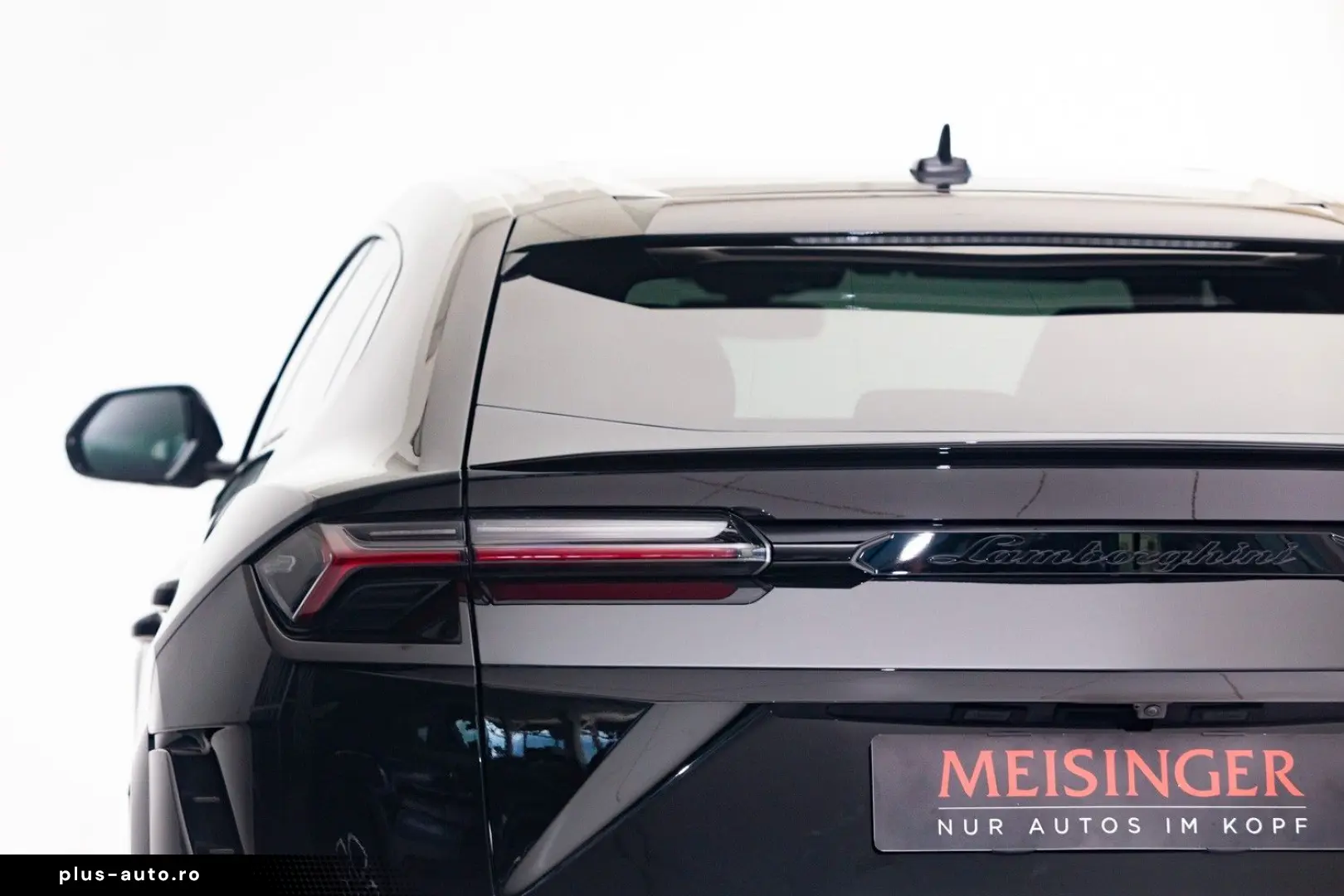 LAMBORGHINI URUS 2023 — imagine 3