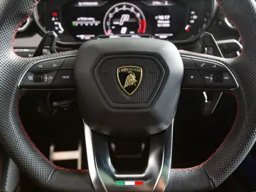LAMBORGHINI Urus S 60th Anniversary