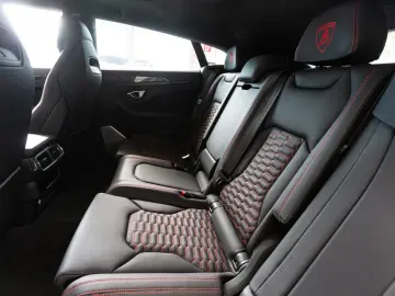 LAMBORGHINI Urus S 60th Anniversary