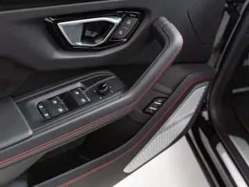 LAMBORGHINI Urus S 60th Anniversary