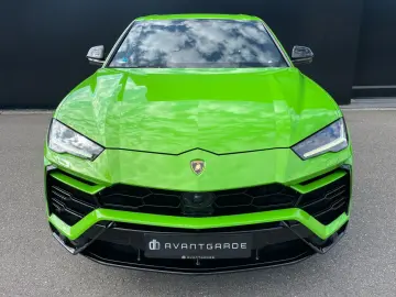 LAMBORGHINI Urus 4.0 V8 AKRAPOVIC CARBON B&O PANO MASSAGE