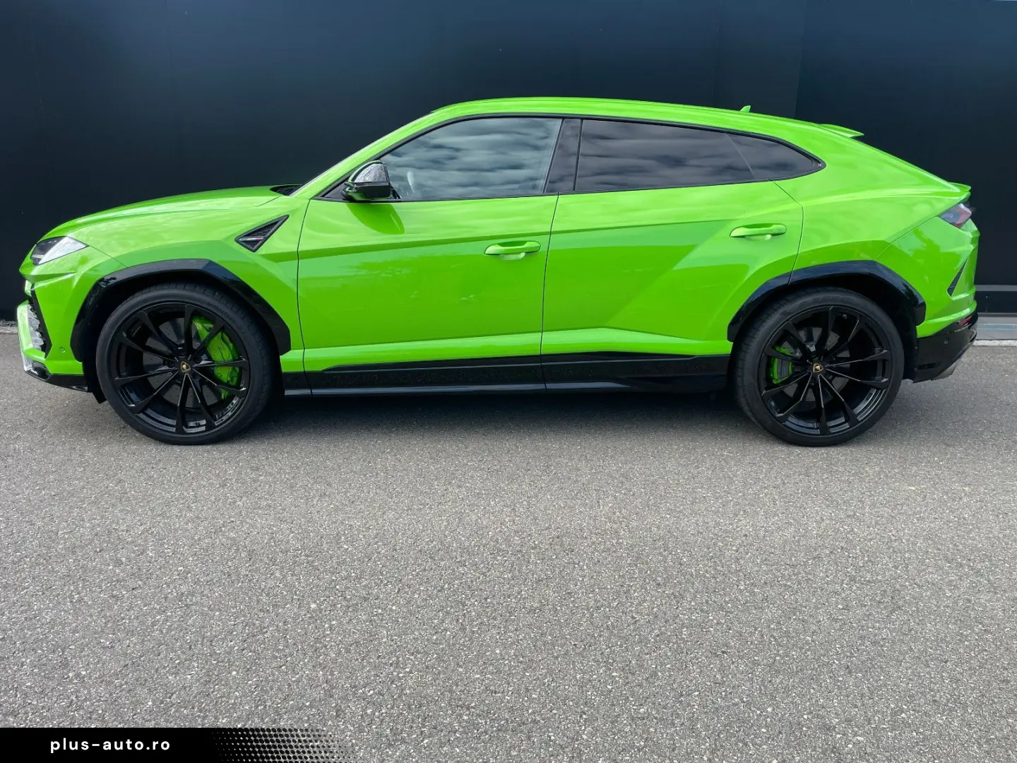 LAMBORGHINI URUS 2021 — imagine 4