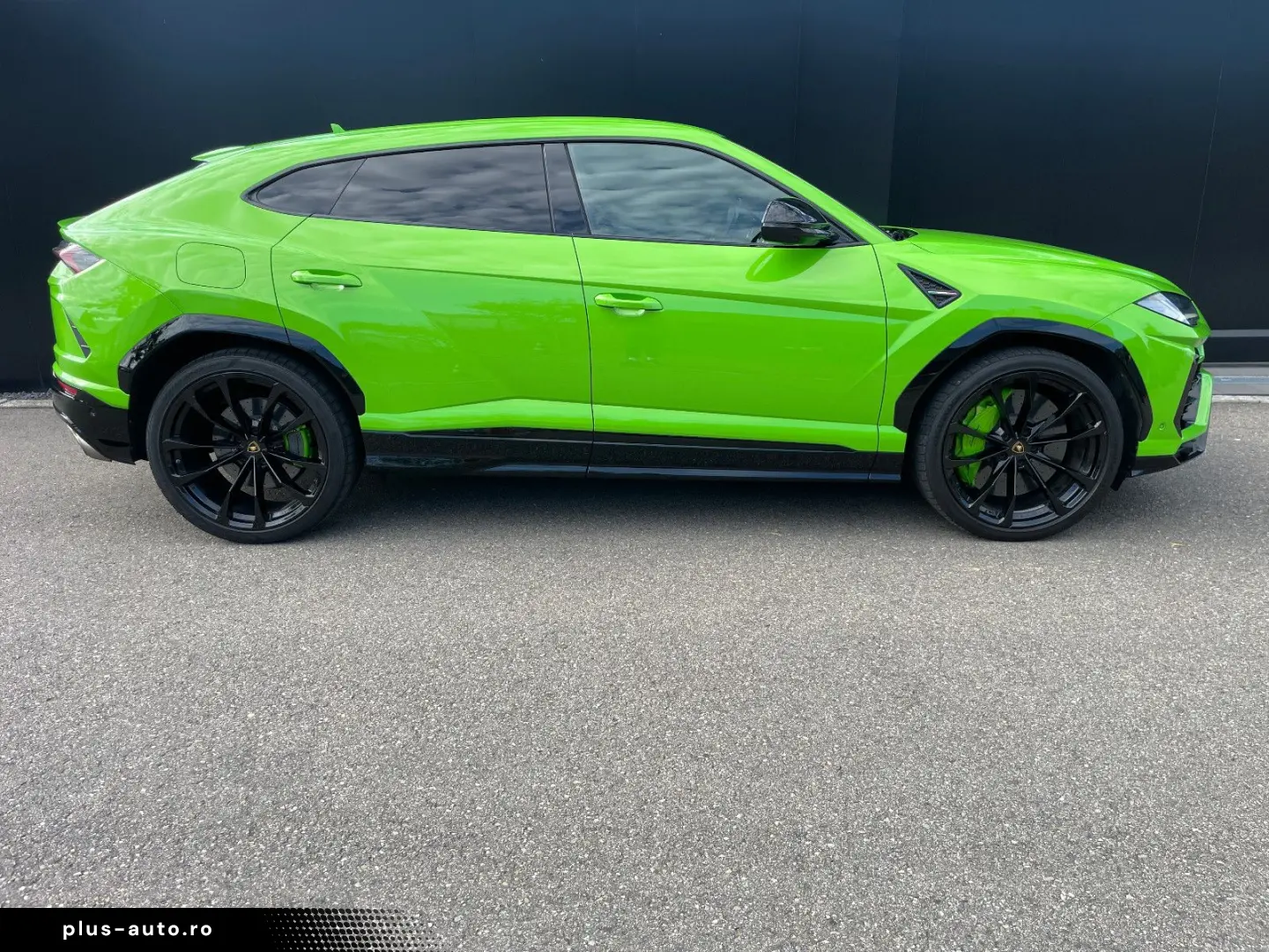 LAMBORGHINI URUS 2021 — imagine 5