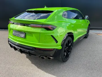 LAMBORGHINI Urus 4.0 V8 AKRAPOVIC CARBON B&O PANO MASSAGE