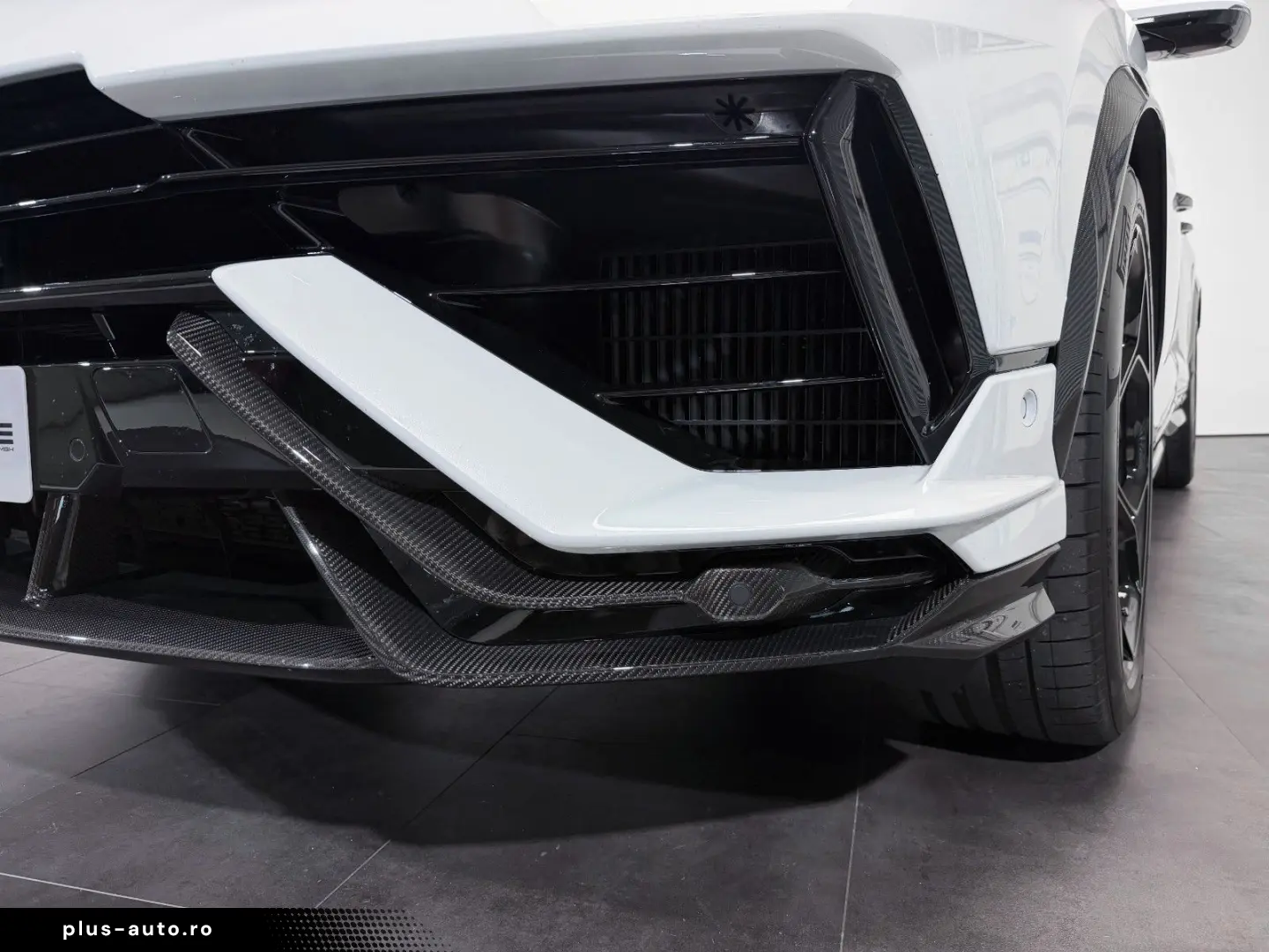 LAMBORGHINI URUS 2025 — imagine 38