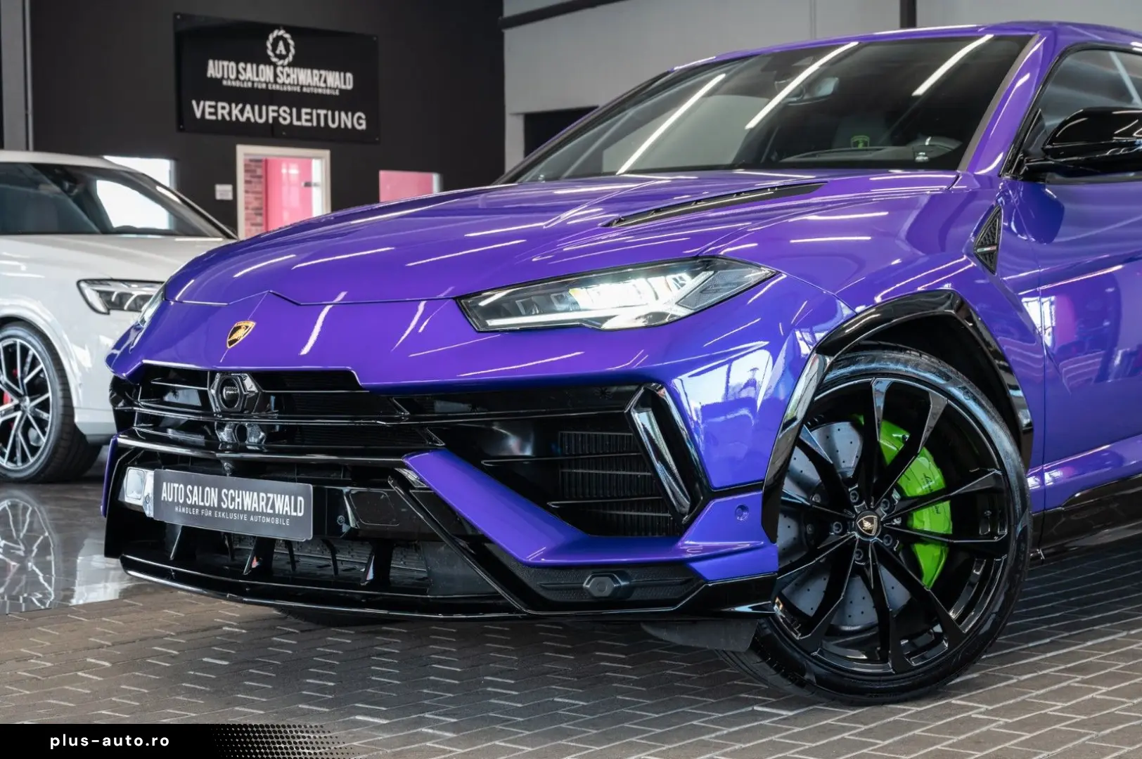 LAMBORGHINI URUS 2023 — imagine 3