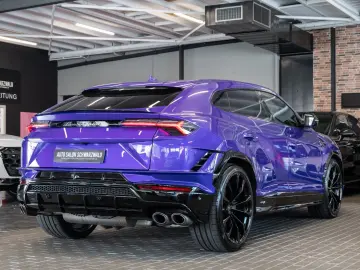 LAMBORGHINI Urus S 4.0 V8 AKRAPOVIC CARBON PANO B&O ACC