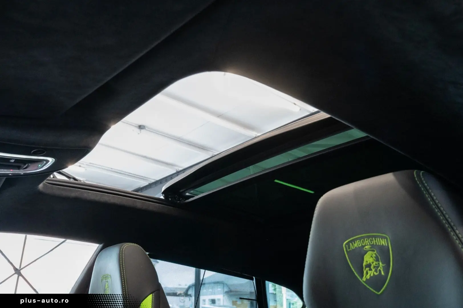 LAMBORGHINI URUS 2023 — imagine 20