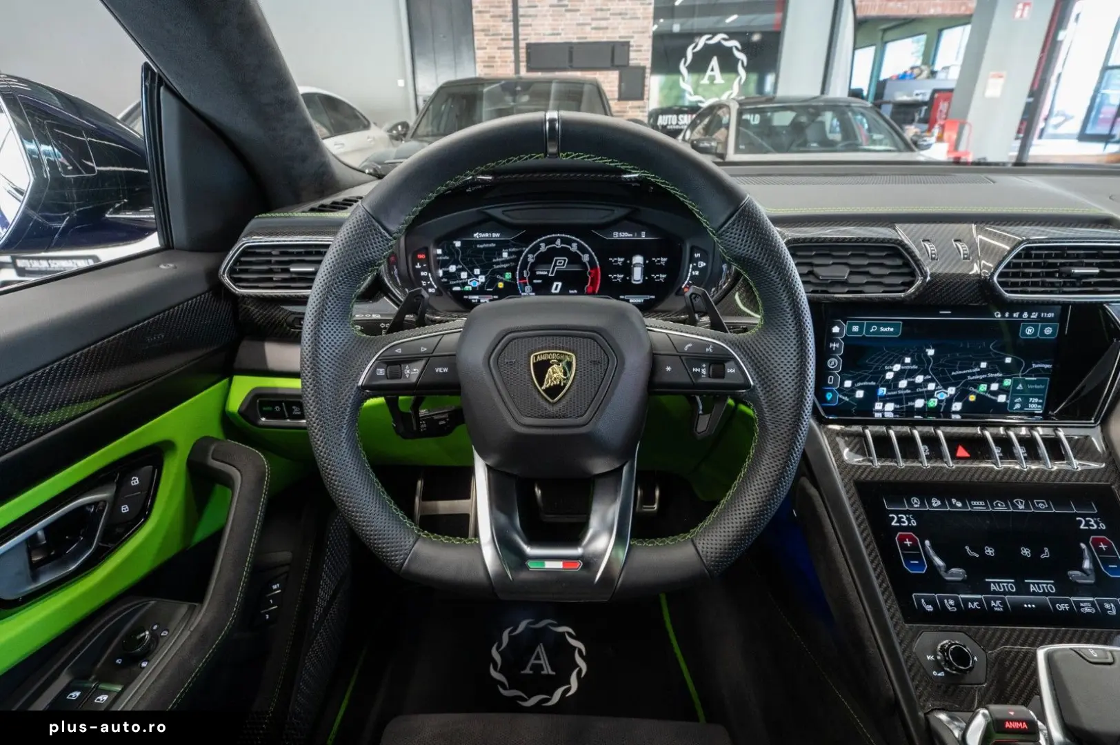 LAMBORGHINI URUS 2023 — imagine 22