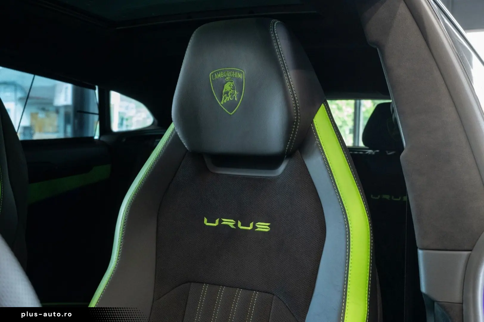 LAMBORGHINI URUS 2023 — imagine 46