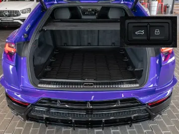 LAMBORGHINI Urus S 4.0 V8 AKRAPOVIC CARBON PANO B&O ACC