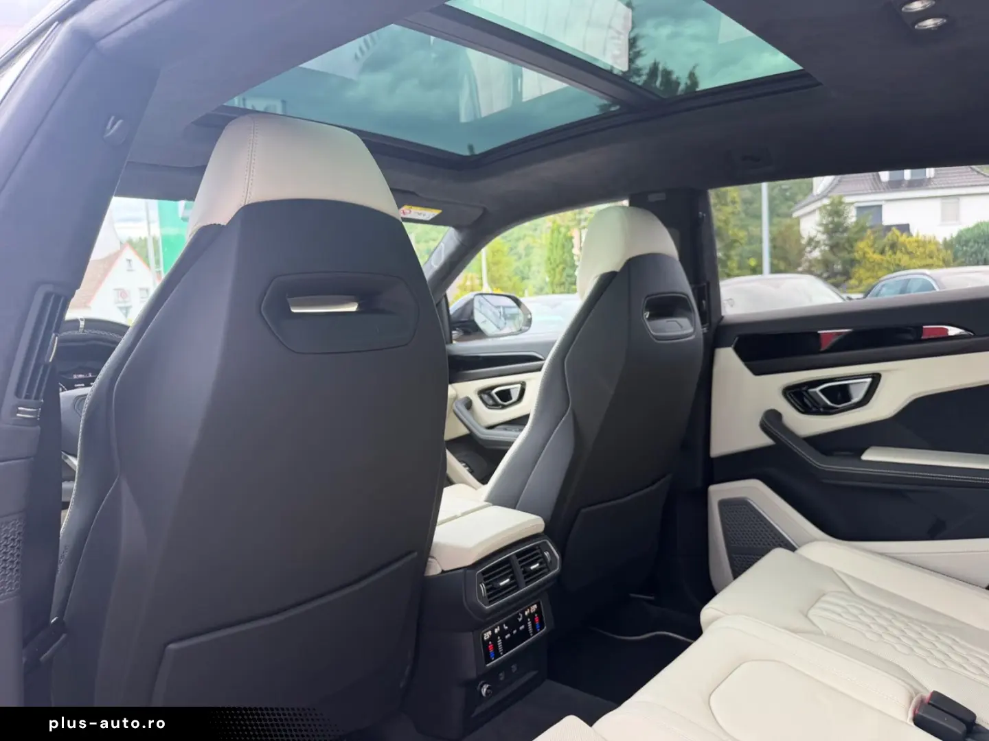 LAMBORGHINI URUS 2023 — imagine 23