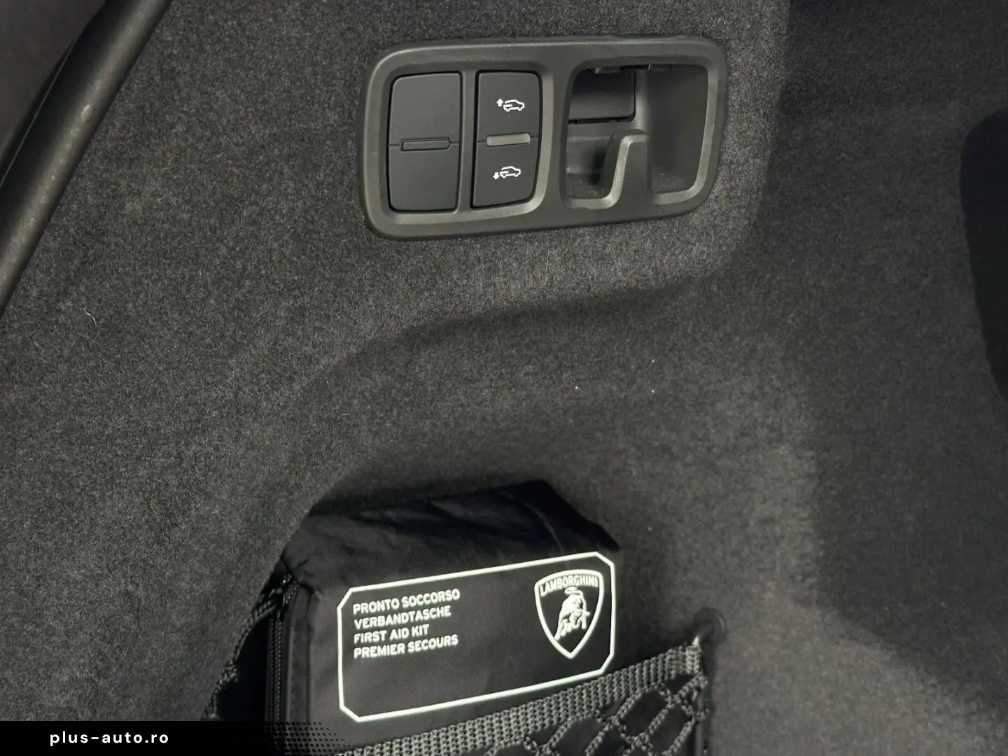 LAMBORGHINI URUS 2022 — imagine 20