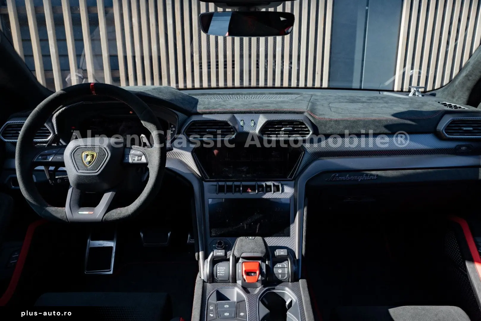 LAMBORGHINI URUS 2023 — imagine 2