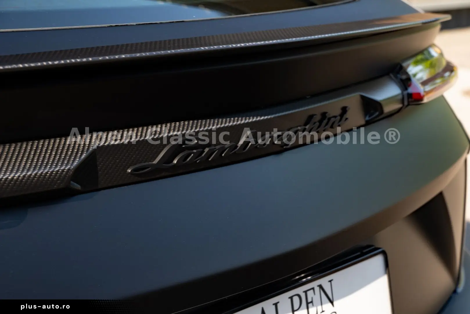 LAMBORGHINI URUS 2023 — imagine 9