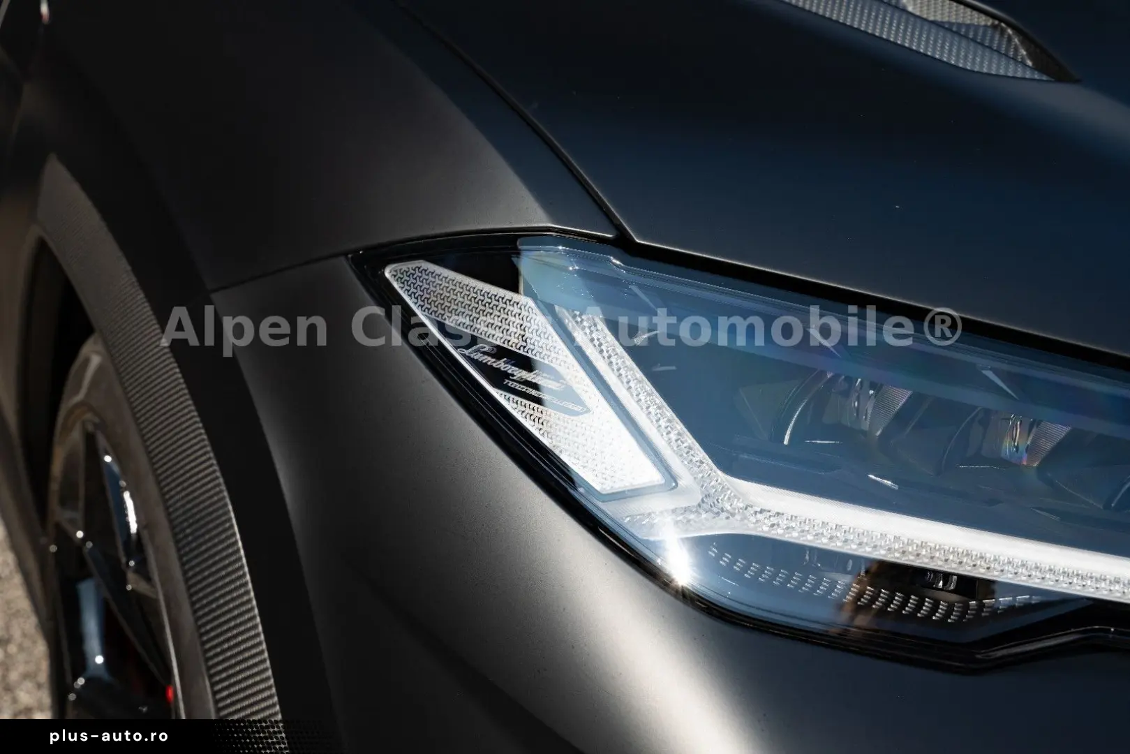 LAMBORGHINI URUS 2023 — imagine 14