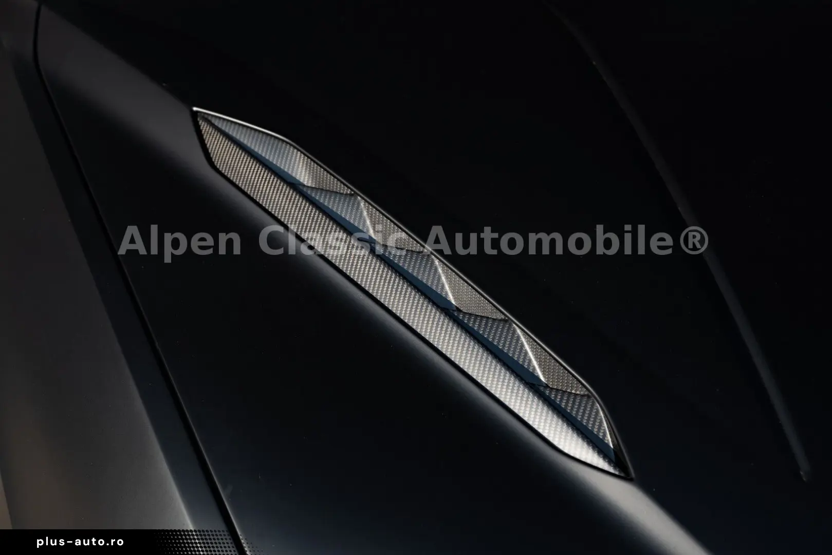 LAMBORGHINI URUS 2023 — imagine 37