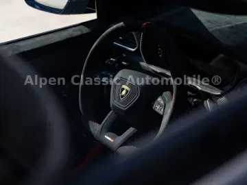 LAMBORGHINI Urus Performante 23  Carbon  Nachtsicht  B&O