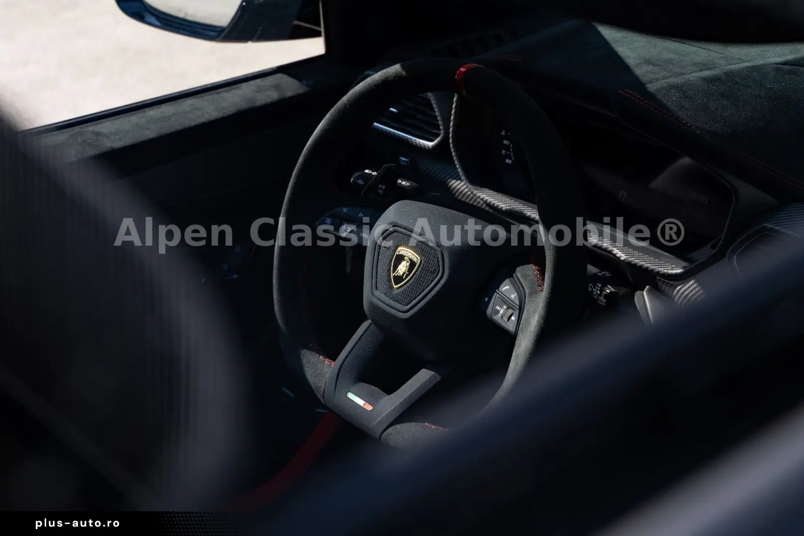 LAMBORGHINI URUS 2023 — imagine 45