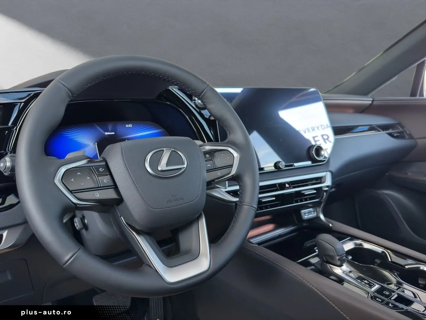 LEXUS RX 2025 — imagine 10