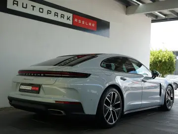 PORSCHE Panamera 4 E-Hybrid Sitzklima HAL HUD PAO 360