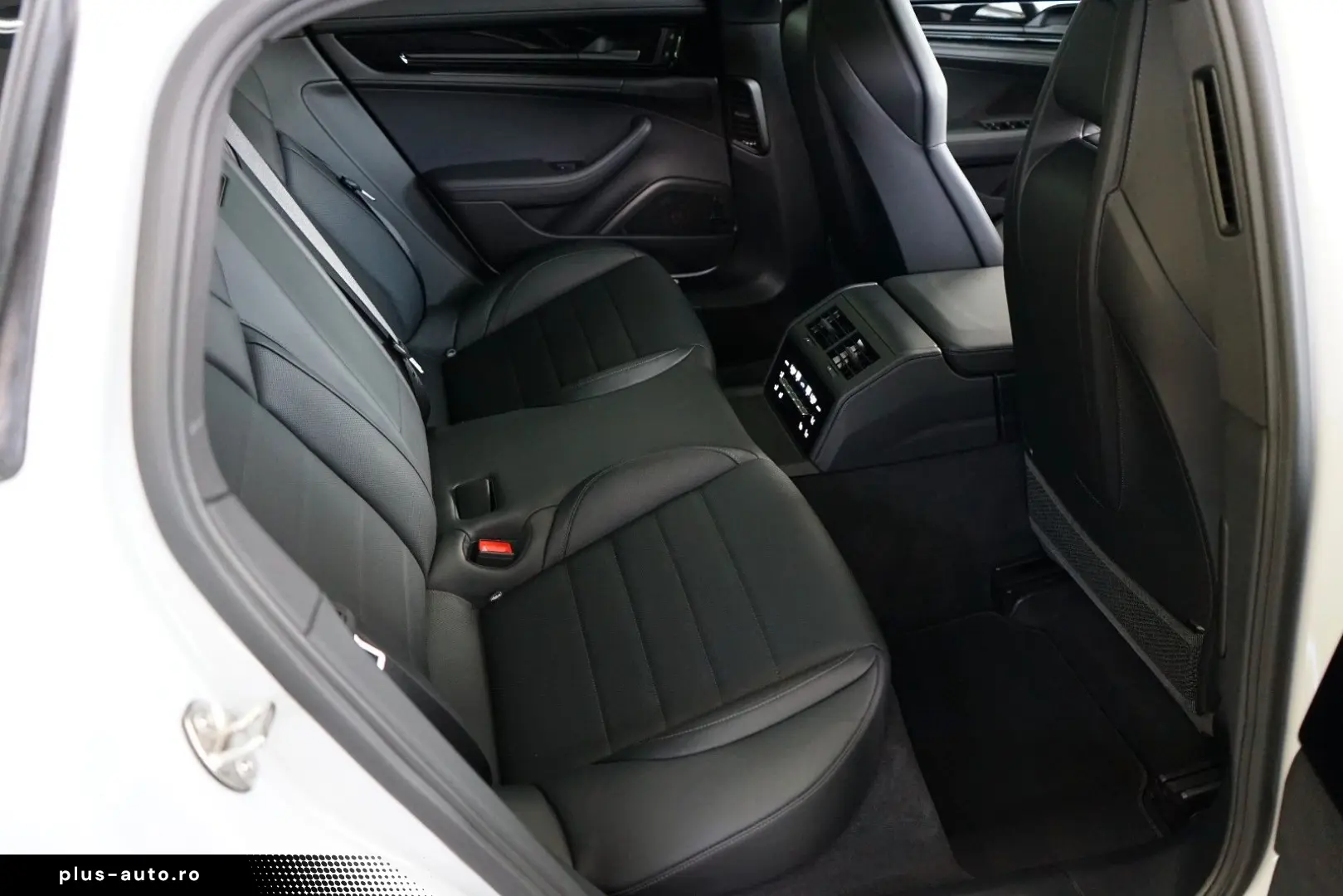 PORSCHE Panamera 4 E-Hybrid Sitzklima HAL HUD PAO 360