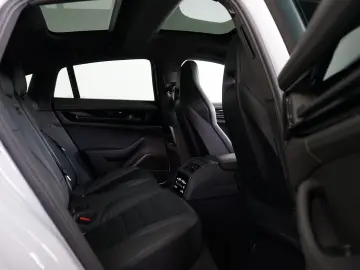 PORSCHE Panamera 4 E-Hybrid Sitzklima HAL HUD PAO 360