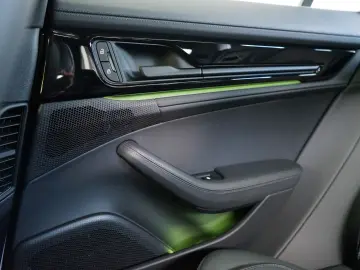 PORSCHE Panamera 4 E-Hybrid Sitzklima HAL HUD PAO 360