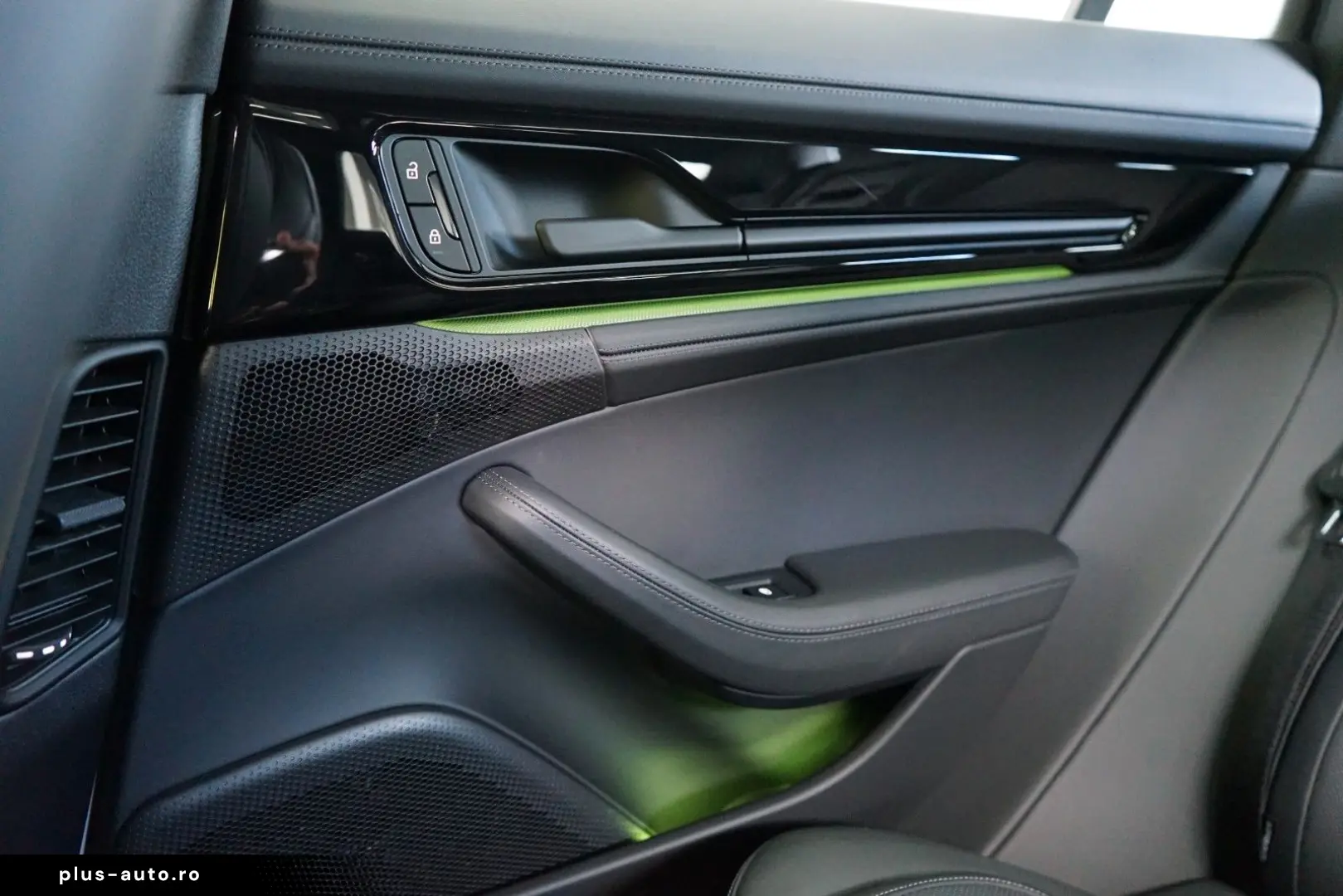 PORSCHE Panamera 4 E-Hybrid Sitzklima HAL HUD PAO 360