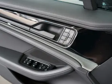 PORSCHE Panamera 4 E-Hybrid Sitzklima HAL HUD PAO 360
