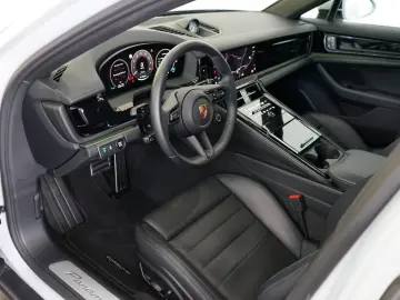PORSCHE Panamera 4 E-Hybrid Sitzklima HAL HUD PAO 360