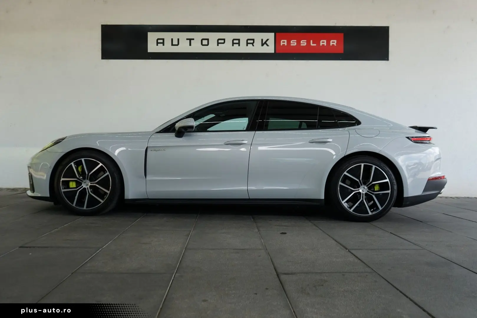 PORSCHE Panamera 4 E-Hybrid Sitzklima HAL HUD PAO 360