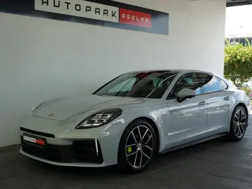 PORSCHE Panamera 4 E-Hybrid Sitzklima HAL HUD PAO 360