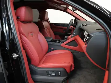 Bentley Bentayga 4.0 V8 EWB 4WD