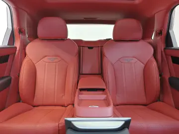 Bentley Bentayga 4.0 V8 EWB 4WD