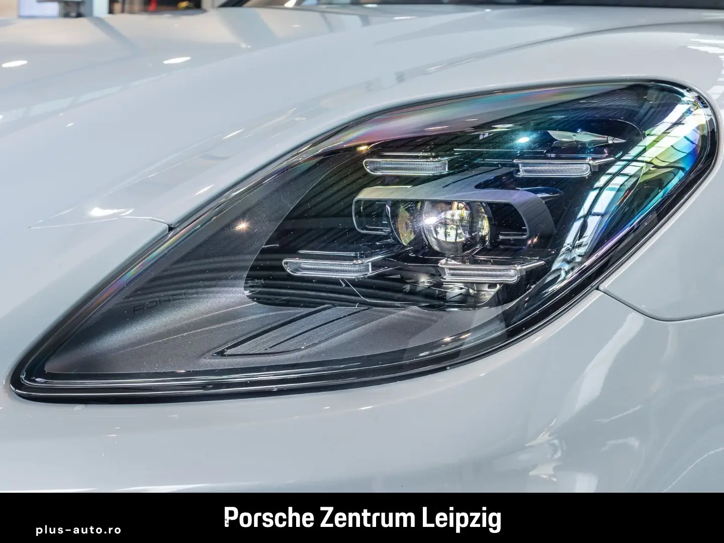 PORSCHE Panamera 2024 — imagine 9