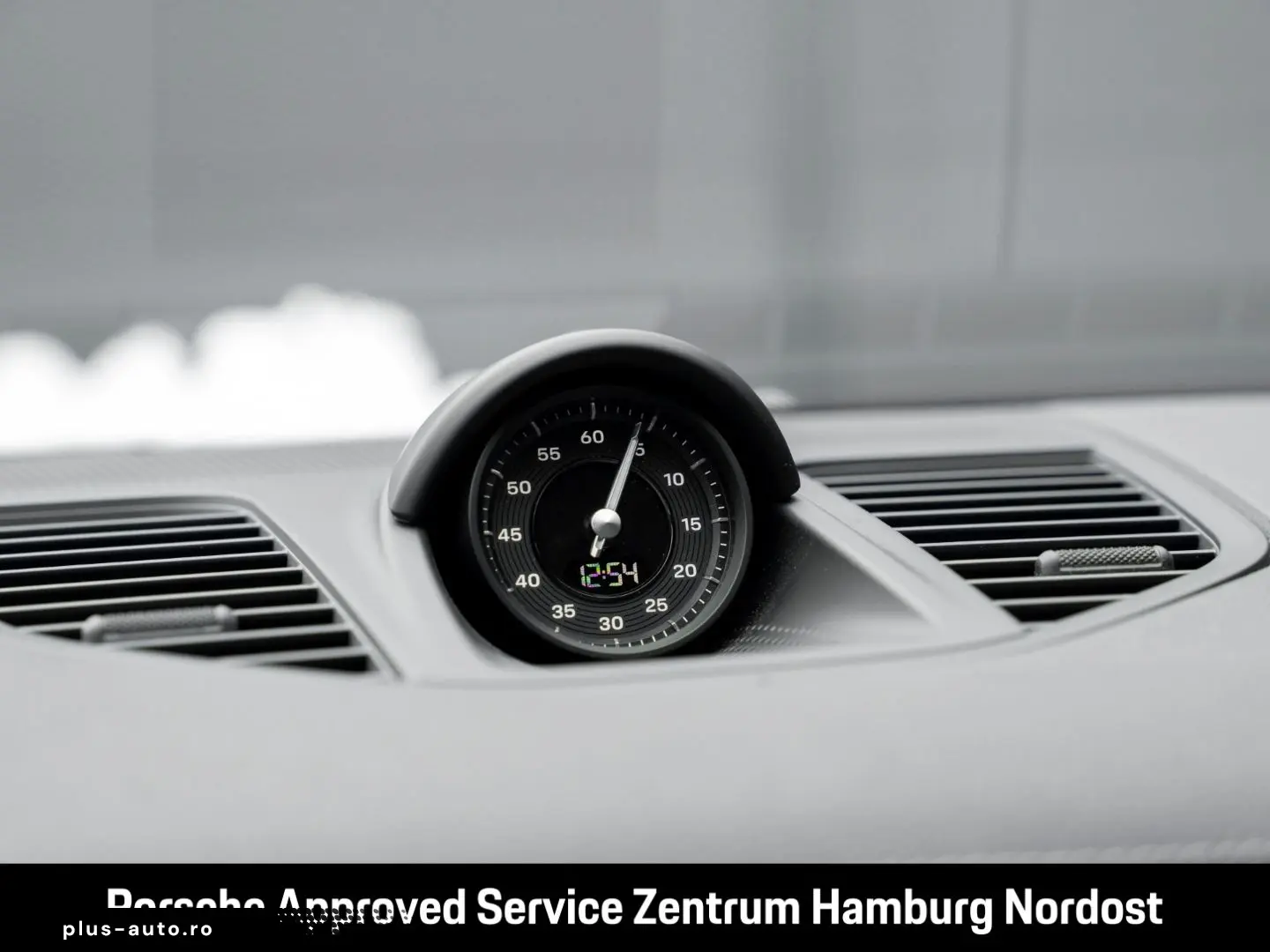 PORSCHE Panamera 2024 — imagine 36