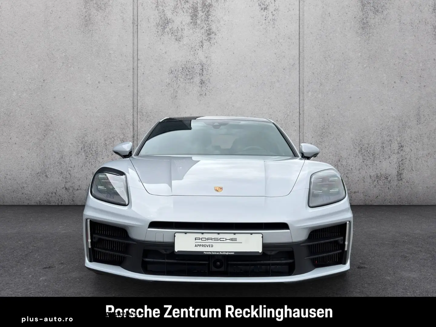 PORSCHE Panamera 2024 — imagine 10