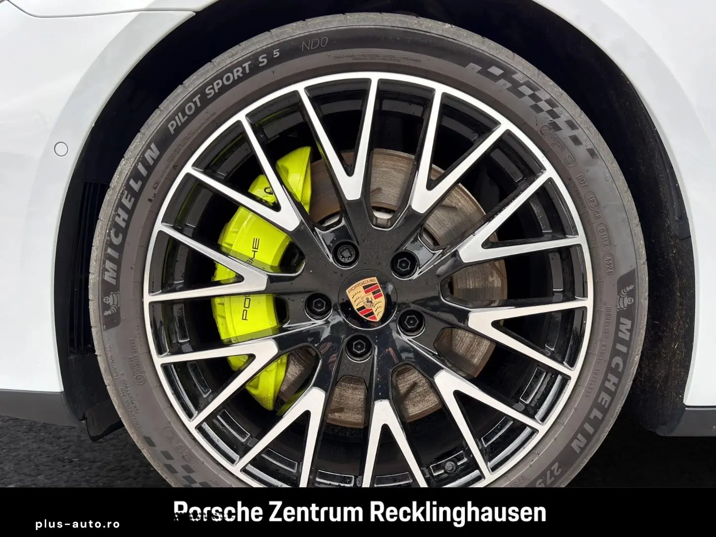 PORSCHE Panamera 2024 — imagine 15
