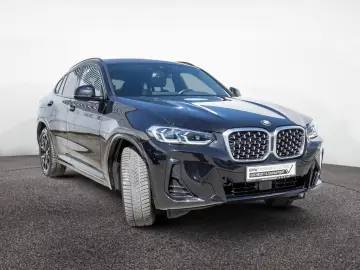 BMW X4 xDrive 20i M-Sport AHK PANO