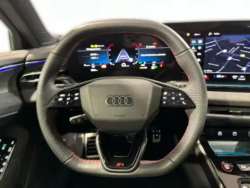 AUDI S5 Limousine QUATTRO MATRIX AHK B&O HUD