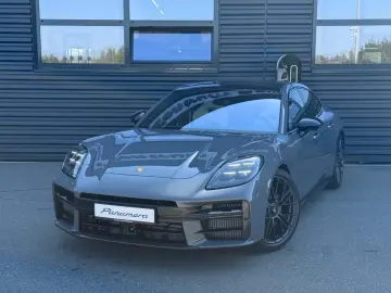Porsche Panamera GTS CARBON DESIGN MANUFAKTUR