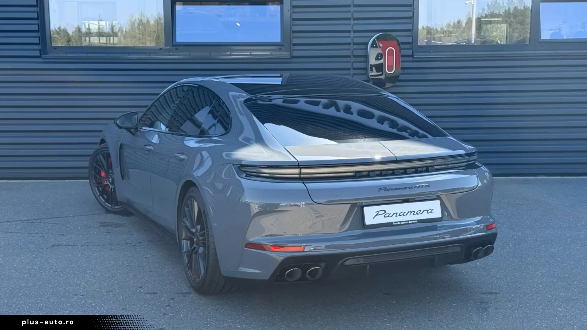 PORSCHE Panamera 2026 — imagine 9