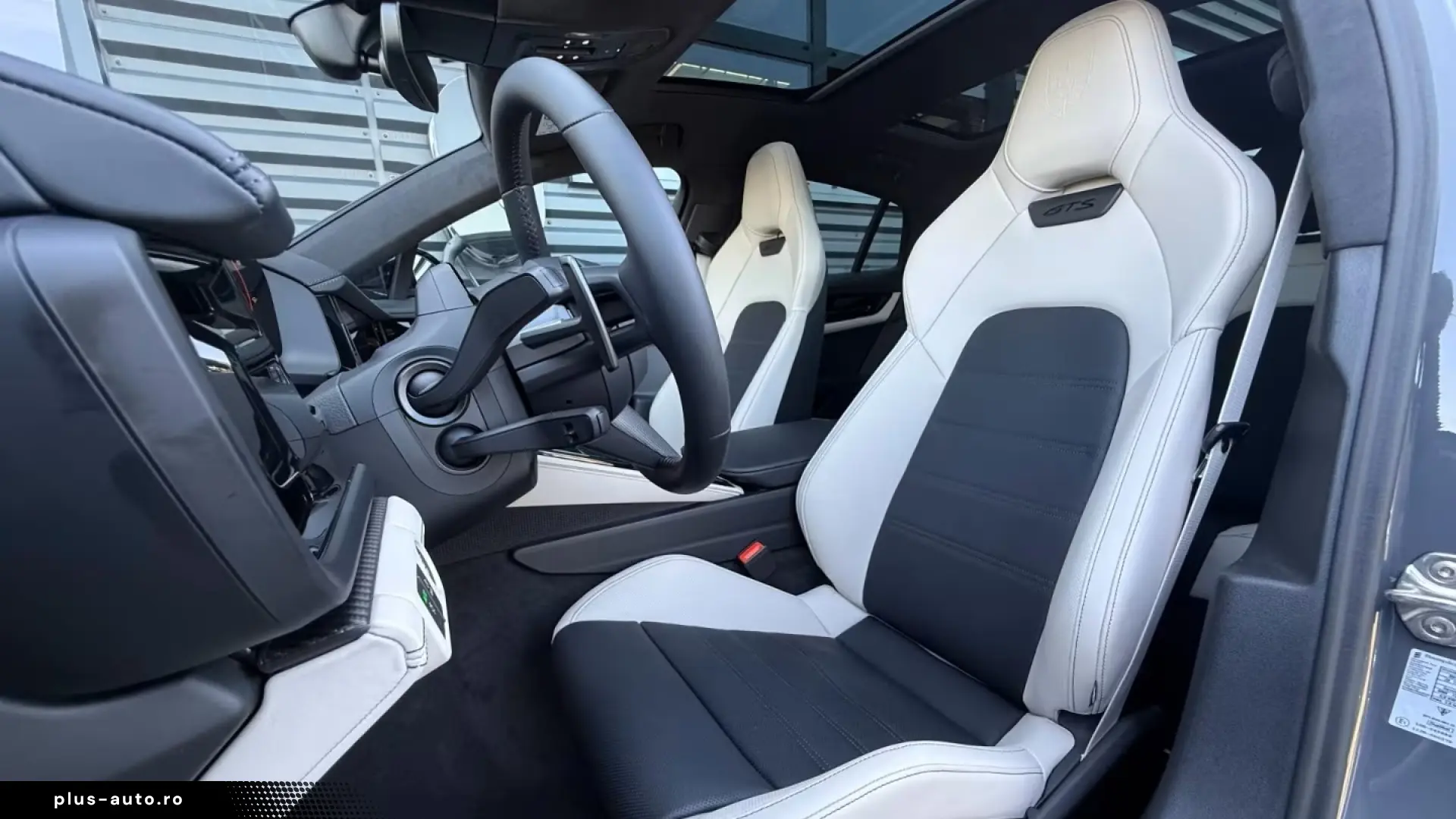 PORSCHE Panamera 2026 — imagine 11